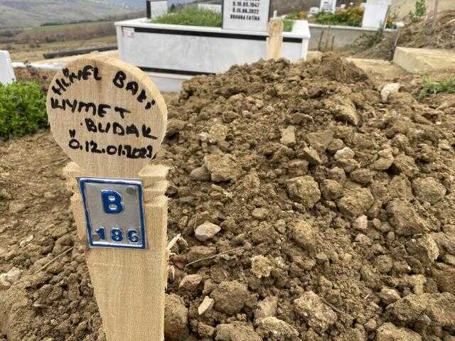 Eşinin öldürdüğü Kıymet'in cenazesi alınmayınca kimsesizler mezarlığına gömüldü