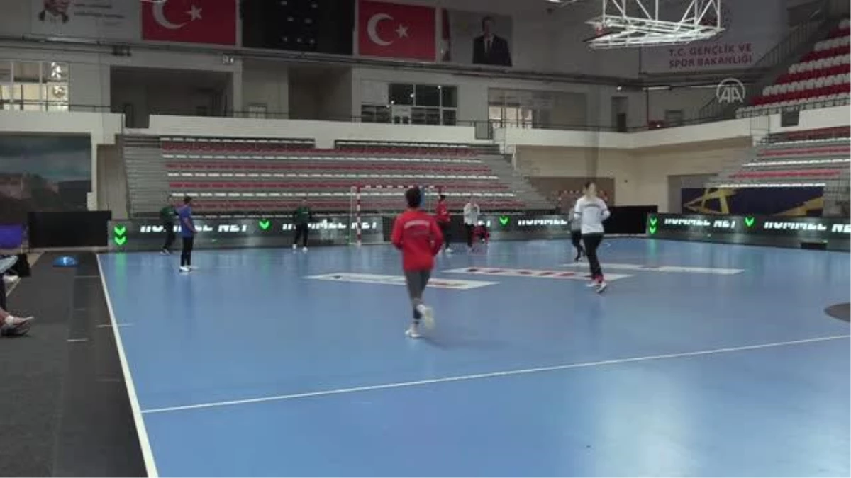 Kastamonu Belediyespor, EHF Kadınlar Şampiyonlar Ligi hazırlıklarını sürdürdü