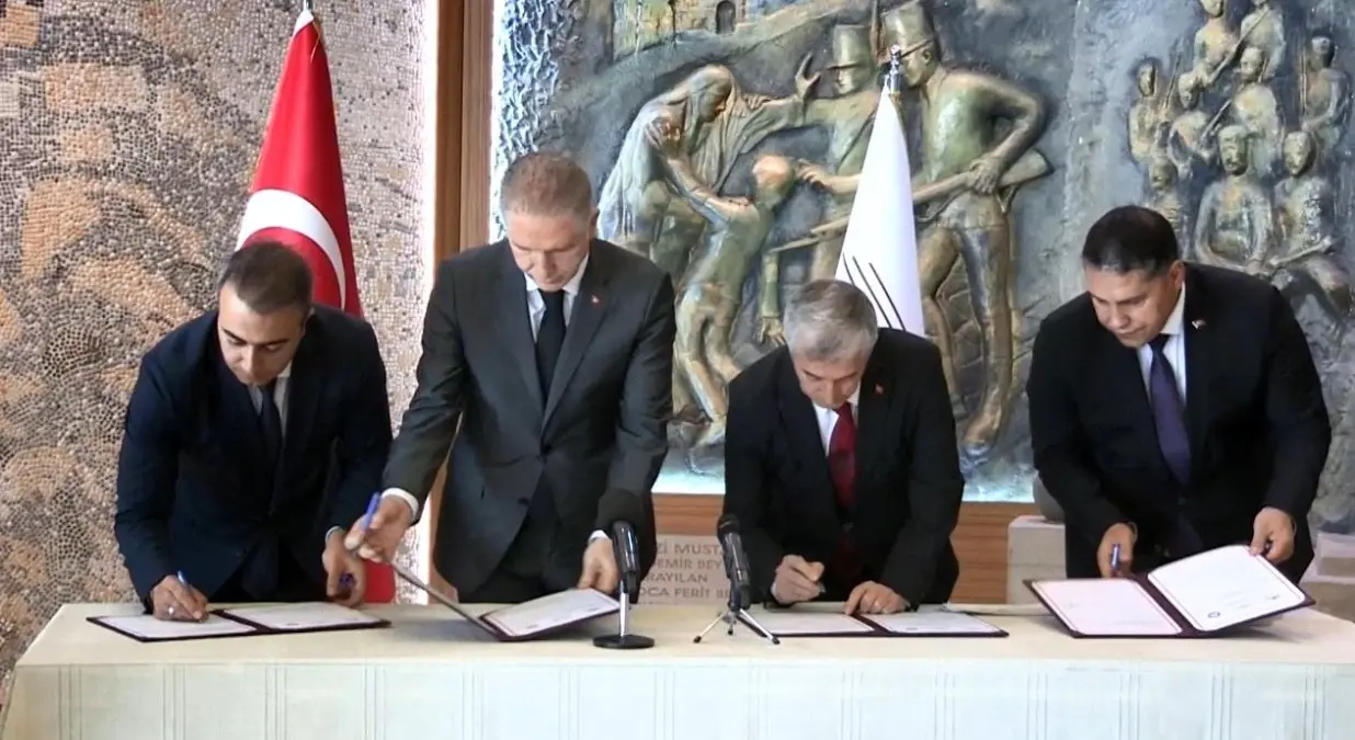 Şahinbey\'de hayvan yetiştiricilerine 7 bin tonluk yem desteği