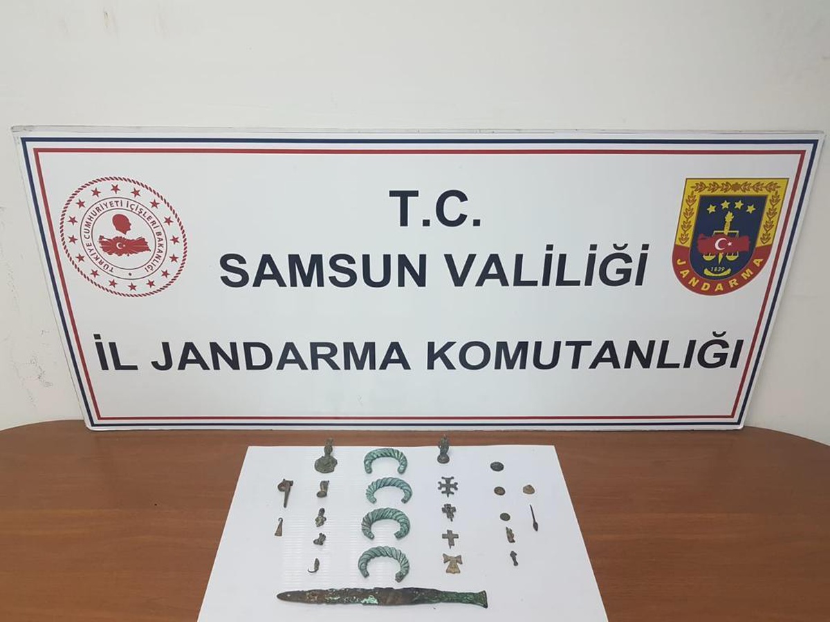 Samsun\'da tarihi eser operasyonunda 2 zanlı yakalandı