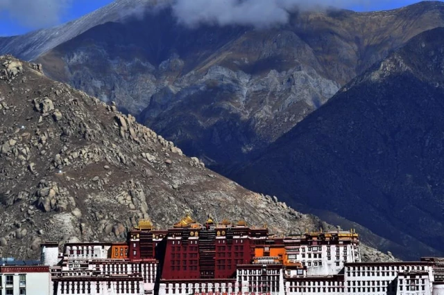Tibet'in Gsyih'si 2022 Yılında Yüzde 3 Büyüdü