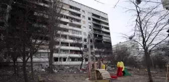 Ukrayna'da savaşın acı yüzünü yansıtan Harkiv kentinde yaralar sarılıyor