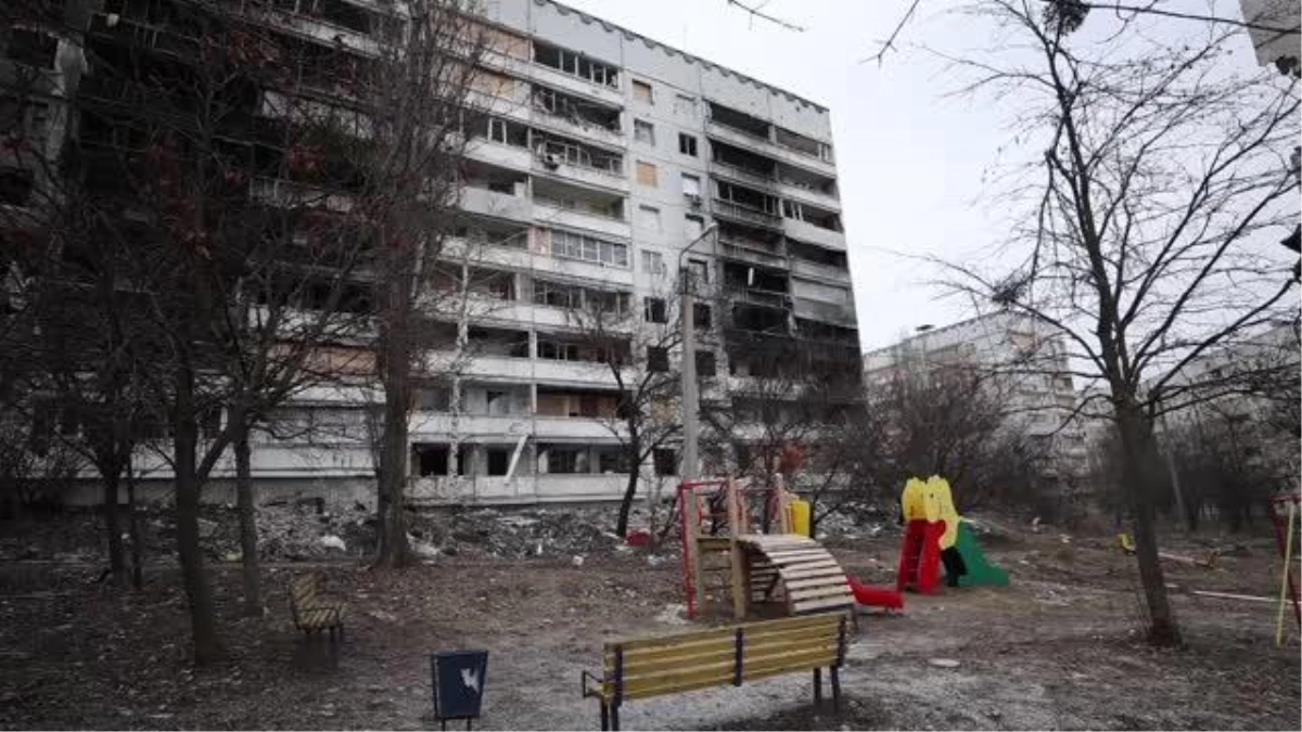 Ukrayna\'da savaşın acı yüzünü yansıtan Harkiv kentinde yaralar sarılıyor