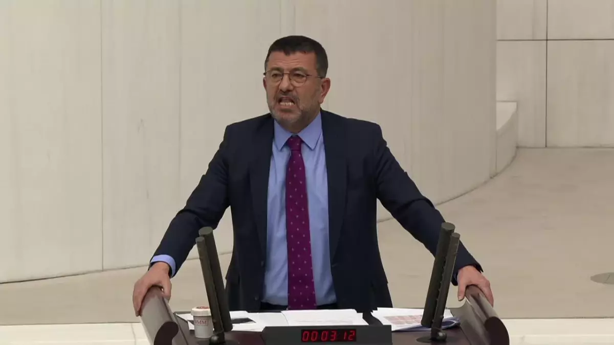 Veli Ağbaba\'dan İktidara: "Eyt\'liler Sizin Sözlerinize Güvenerek Hayal Kurdular, Bu Hayalleri Yok Etmeyin"