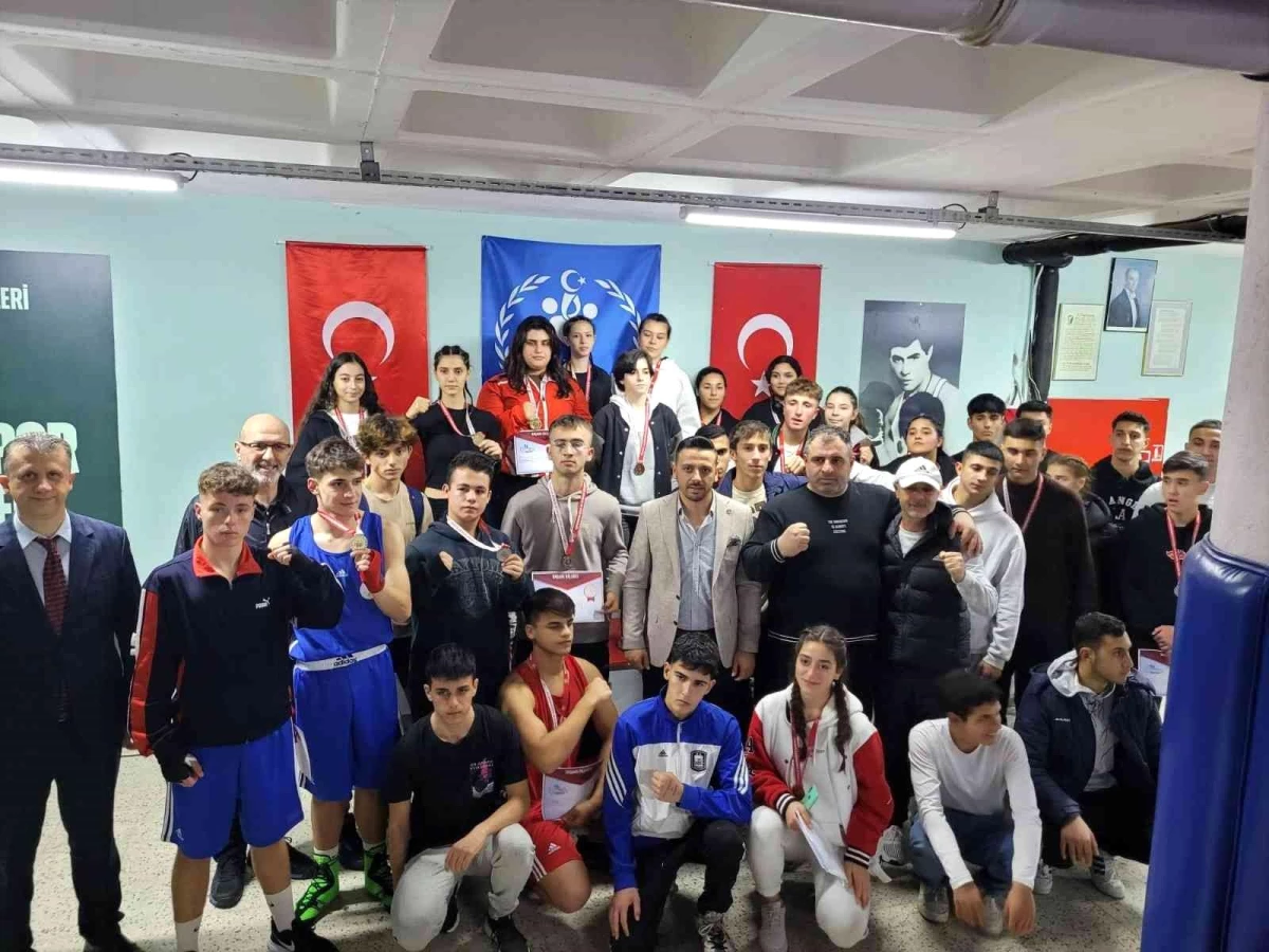 Aydın\'da Boks Şampiyonası sona erdi