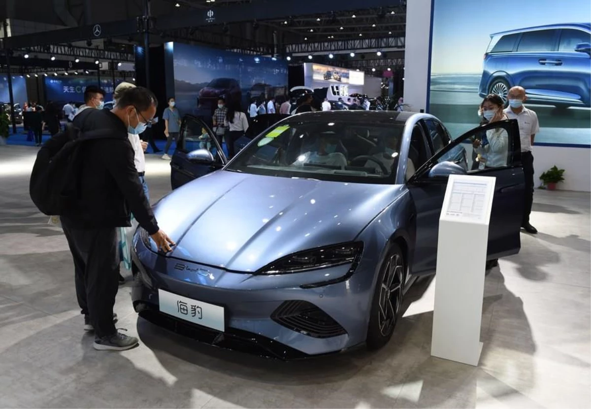 Çin\'in Yeni Enerjili Araçlara Yönelik Vergi Muafiyeti 2022\'de Neredeyse İkiye Katlandı