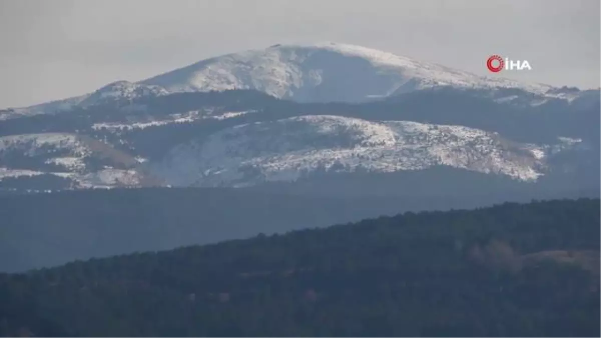 Geçen yıl evlerin ve araçların kara gömüldüğü Kastamonu, bu yıl kar yağışına hasret kaldı