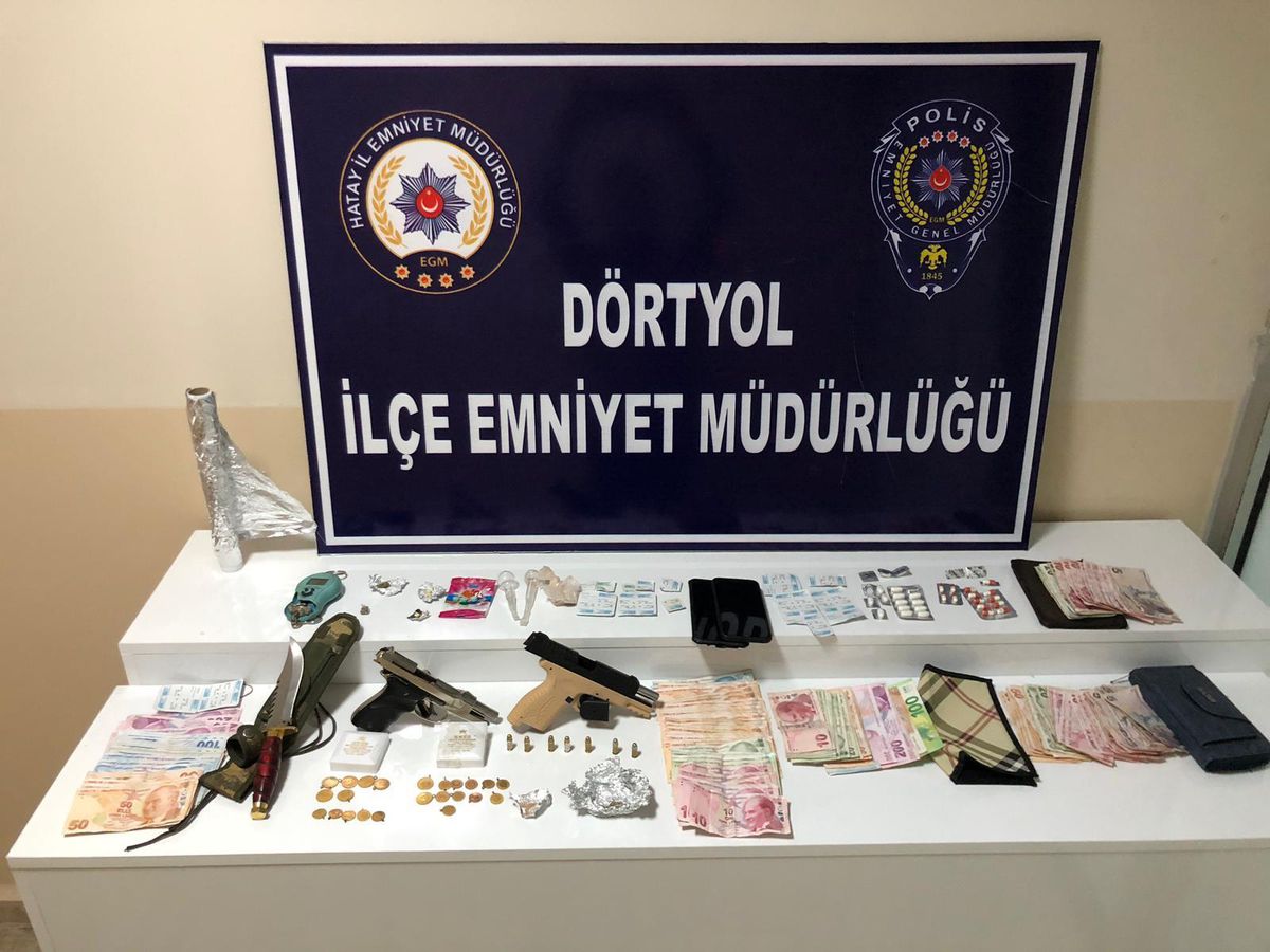 Hatay\'da uyuşturucu operasyonunda 6 kişi gözaltına alındı
