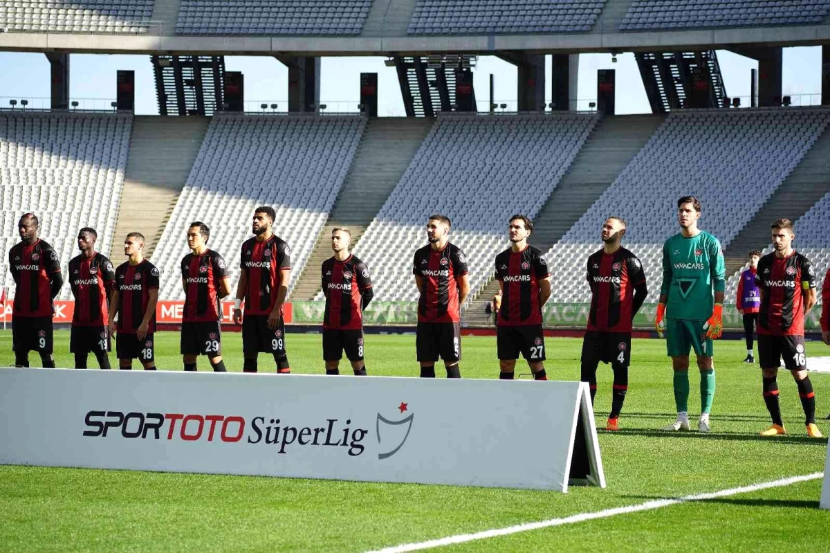Spor Toto Süper Lig\'de Haliç derbisi heyecanı