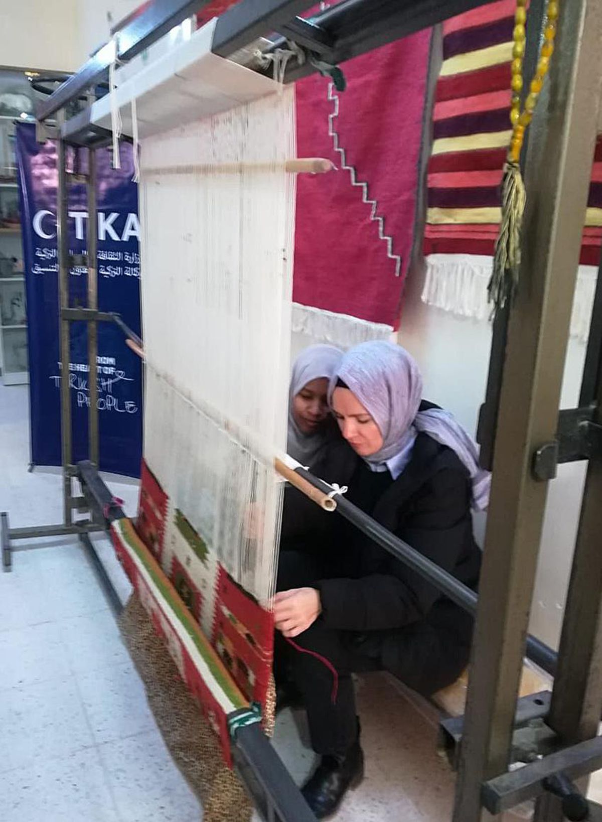 TİKA\'dan Cezayir\'de çocuk, genç ve kadınlara yönelik faaliyet yürüten STK\'ya destek