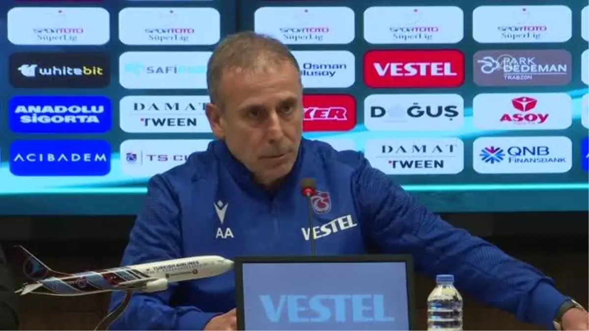 Trabzonspor-Medipol Başakşehir maçının ardından - Abdullah Avcı (1)