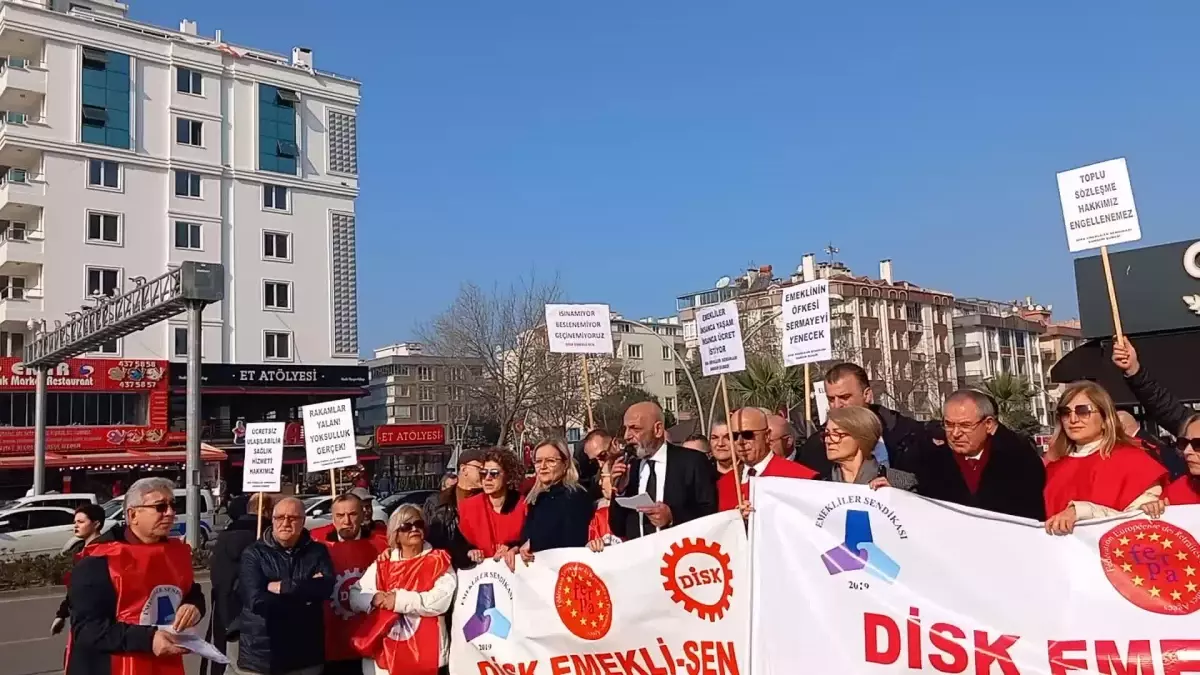 Emekli-Sen Genel Başkanı Cengiz Yavuz: Emeklilere Resmi Enflasyon Oranında Yapılan Yüzdelik Zamlar Hiçbir Anlam İfade Etmemektedir