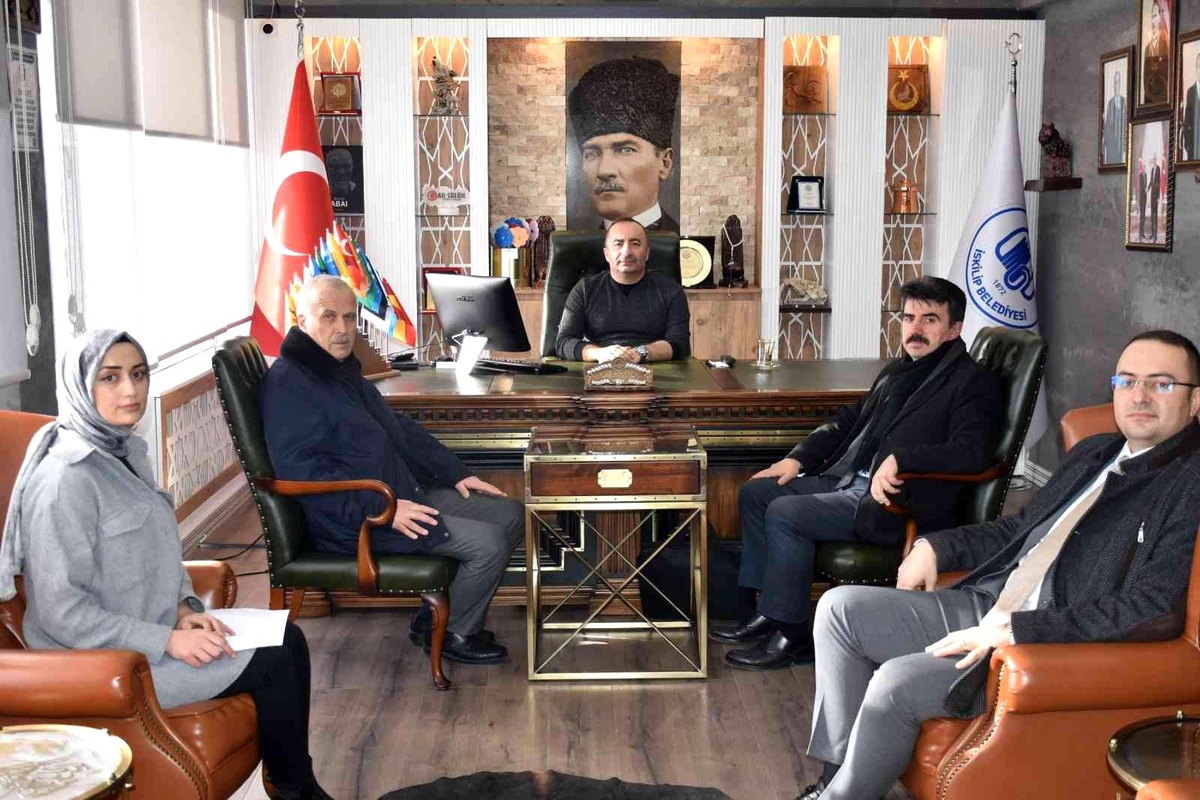 İskilip\'e sokak hayvanları için \'yaşam alanı ve bakım merkezi\' kuruluyor