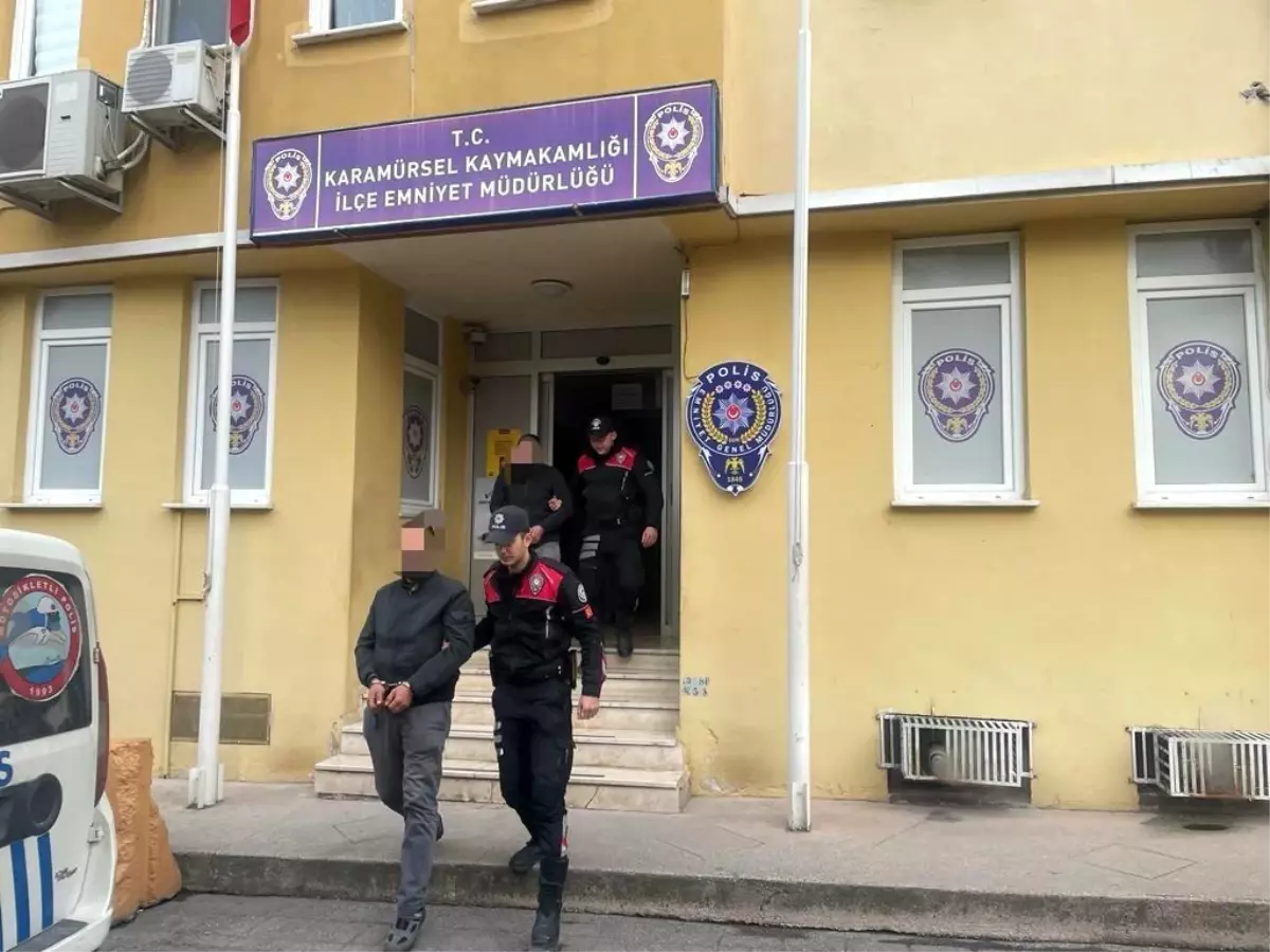 Kocaeli\'de aranan 2 şahıs yakalandı
