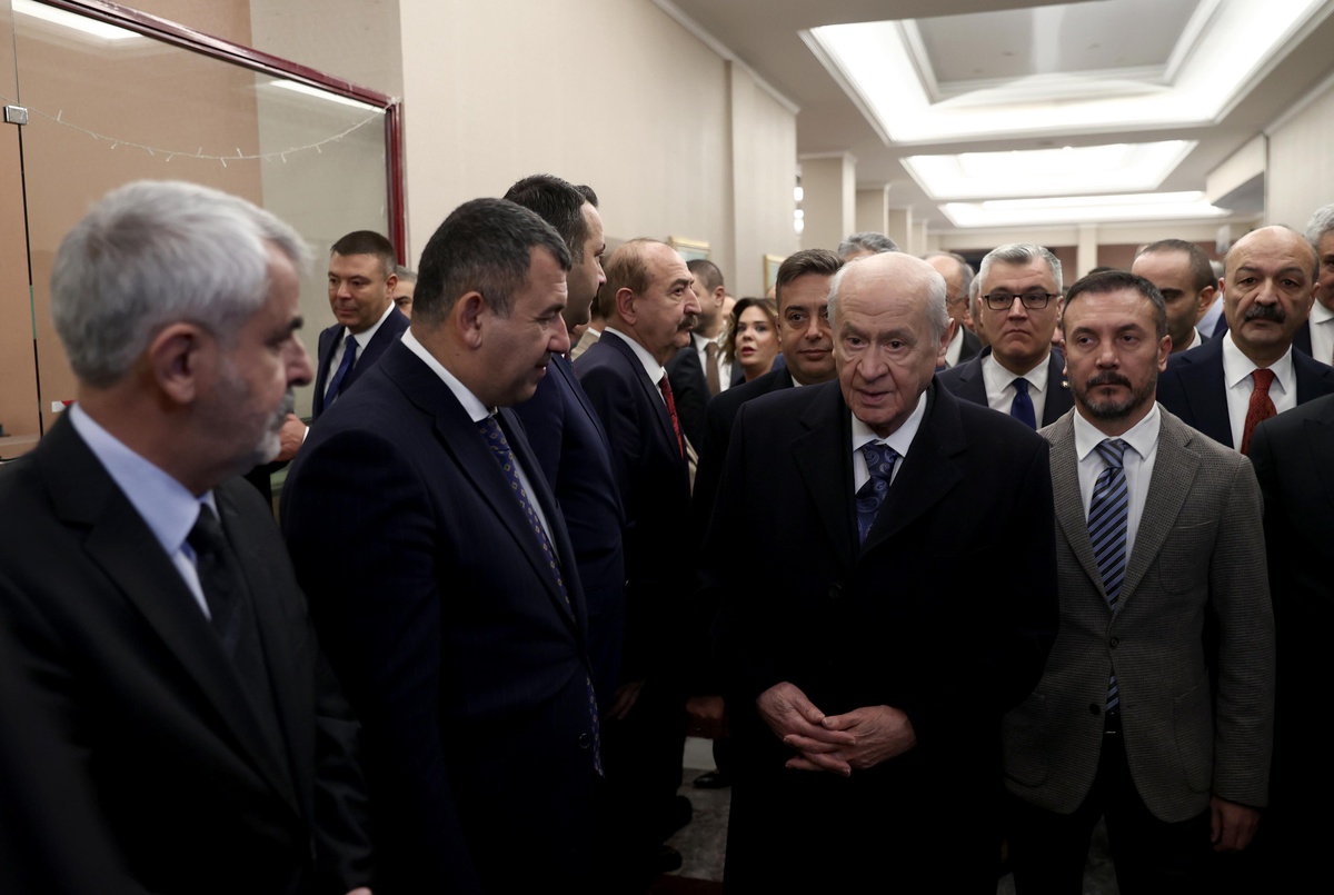 MHP Genel Başkanı Bahçeli, Kızılcahamam\'da gündemi değerlendirdi: (1)