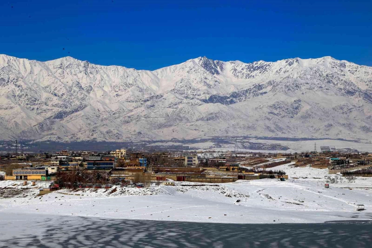 Afganistan\'da soğuktan en az 26 kişi öldü