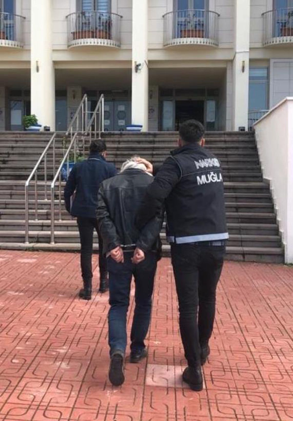 Bodrum\'da uyuşturucu operasyonunda yakalanan zanlı tutuklandı