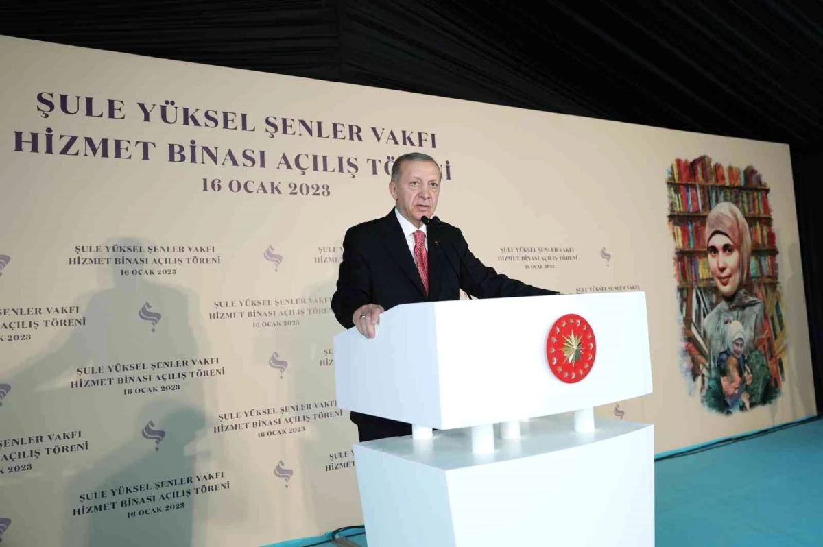 Cumhurbaşkanı Erdoğan: (Başörtüsüne anayasal güvence teklifine muhalefetin tepkisi) "Ziyareti kabul etmediler, bunlar bu kadar dürüst"
