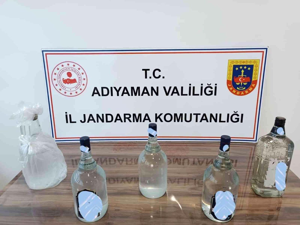 Jandarma sahte içki ele geçirdi
