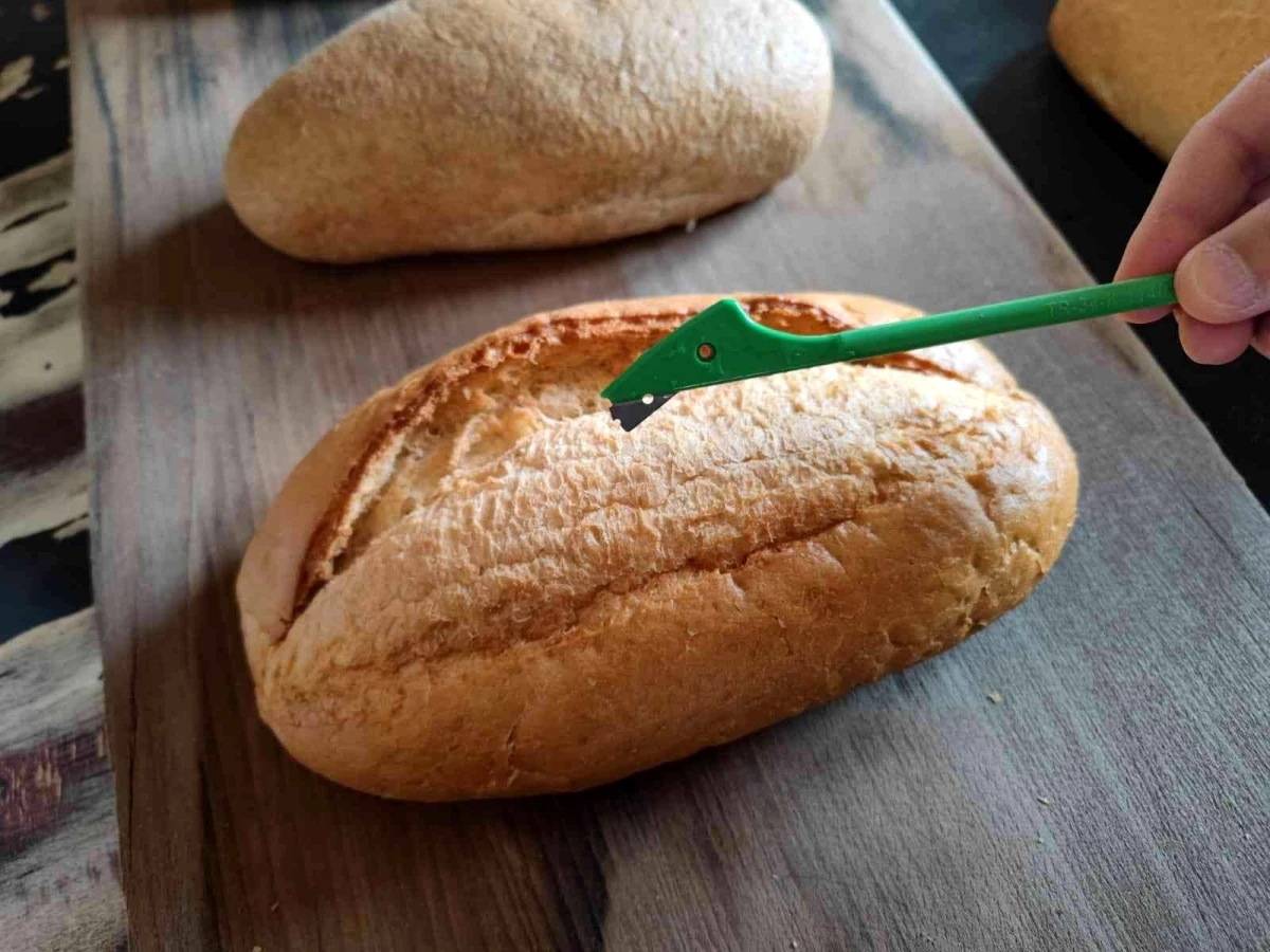 Kestel Belediyesi\'nden jiletli ekmek açıklaması