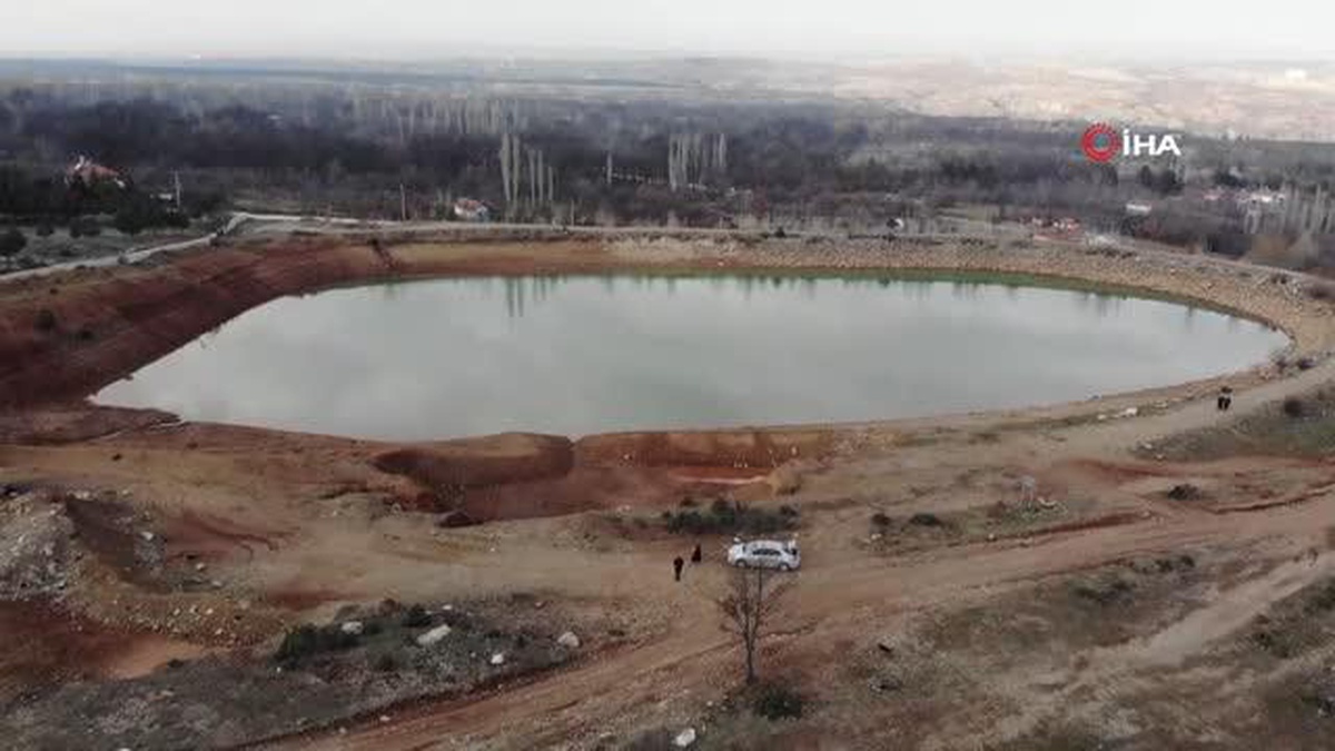 Kütahya Demirciören Göleti\'nde su seviyesi yüzde 30\'a düştü