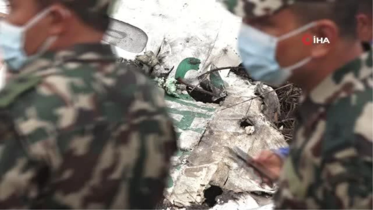 Nepal\'de düşen uçağın karakutuları bulundu