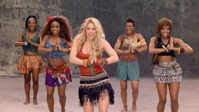 Shakira ve Pique savaşındaki son gönderme bomba! Balkona cadı koydu