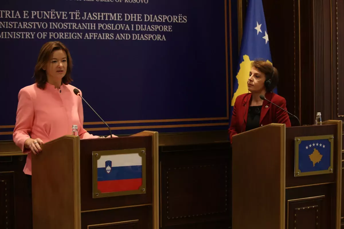 Slovenya, Kosova ve Sırbistan geriliminin tırmanmaması için müzakerelerin başlamasını istiyor