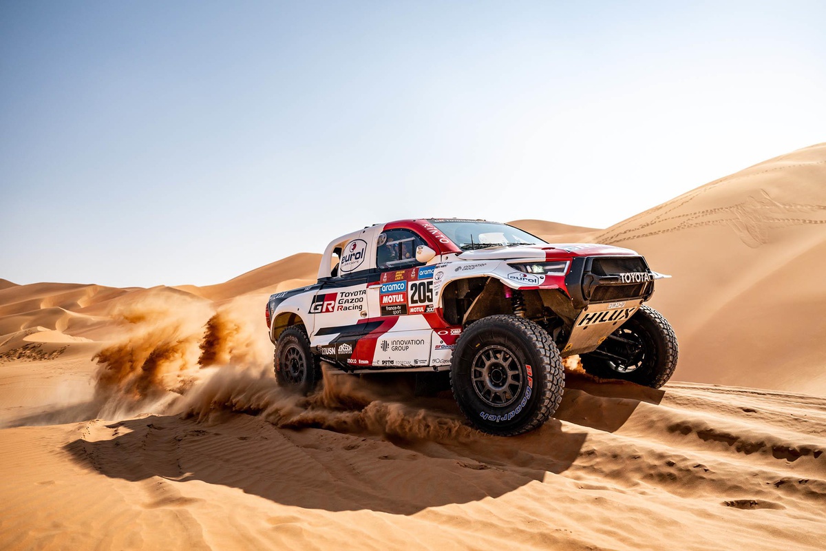 Toyota, 2023 Dakar Rallisi\'ni büyük farkla kazandı
