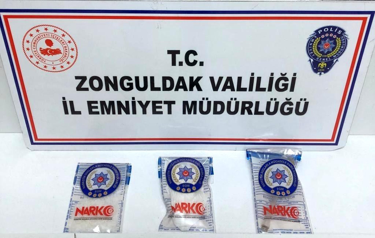 Zonguldak\'ta uyuşturucu operasyonunda 3 tutuklu
