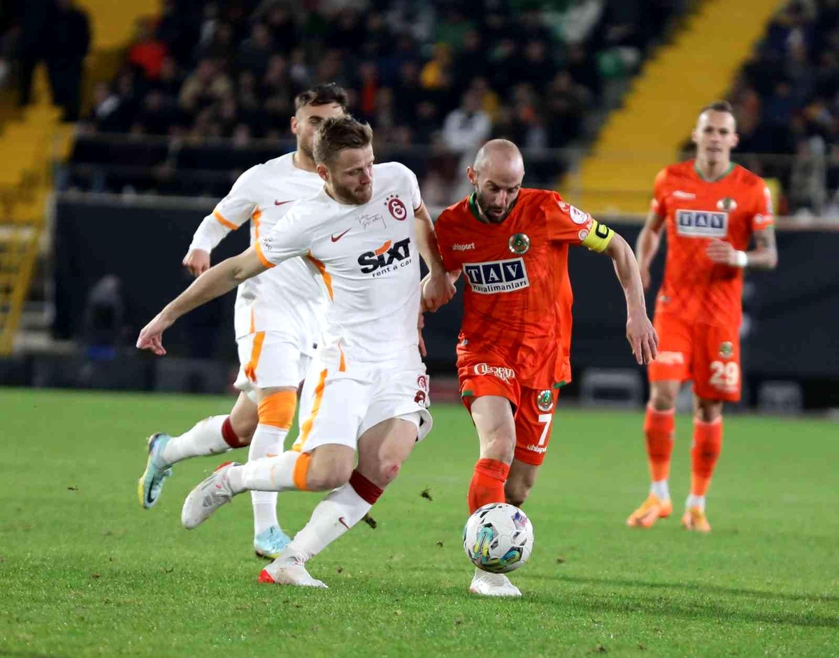 Galatasaray, Alanyaspor\'u kupada ilk kez eledi