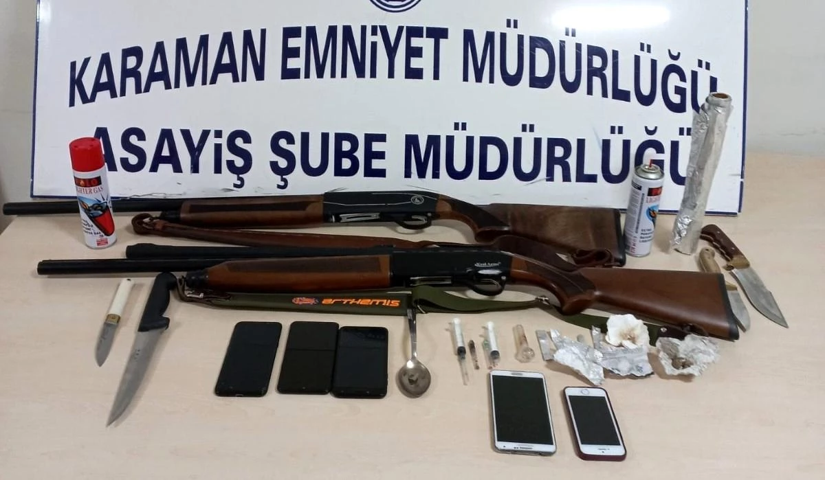 Karaman\'da değişik suçlardan aranan 2 kişi yakalandı