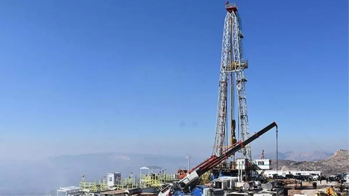 Şırnak\'ta 150 milyon varillik petrolün ardından bir noktada daha sondaj çalışmaları başlatıldı