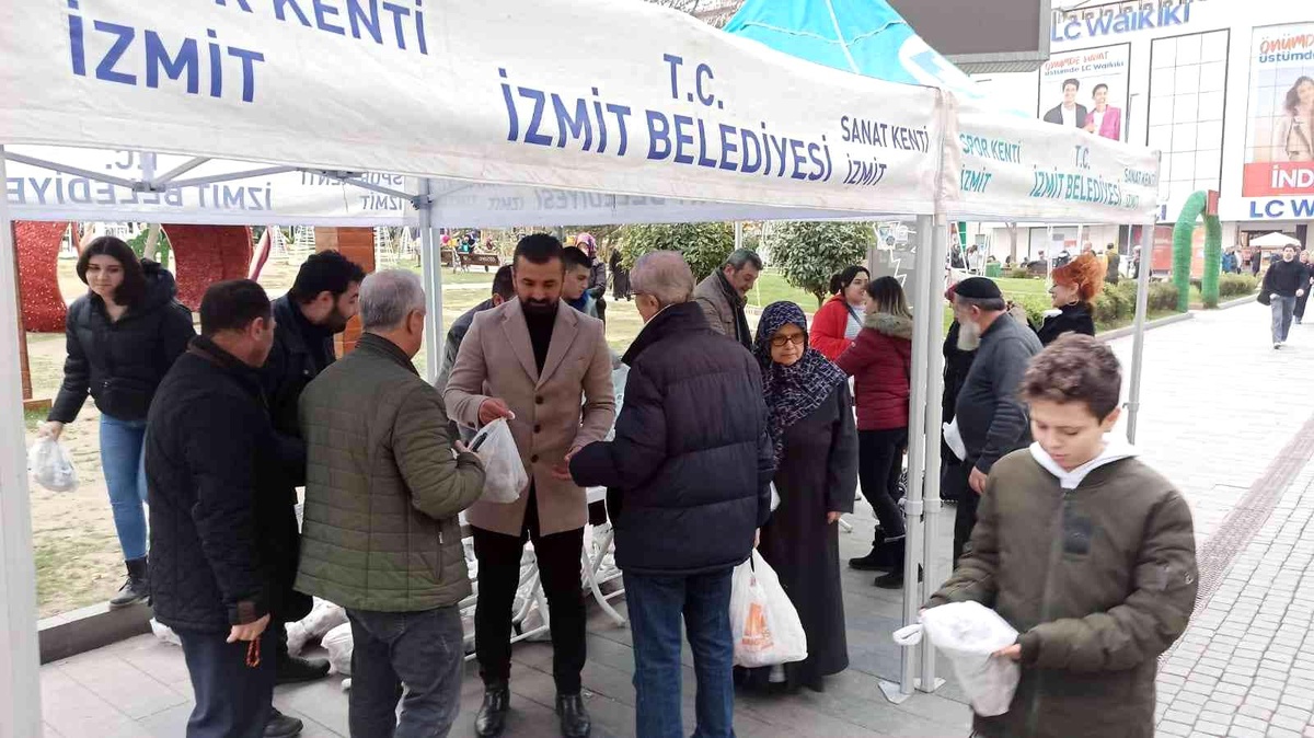 Belediye istiridye mantarları yetiştirip, halka ücretsiz dağıttı