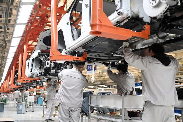 Çin Başbakan Yardımcısı: Çin Ekonomisi 2023'te Önemli Gelişmeler Kaydedecek Çin Başbakan Yardımcısı: Çin Ekonomisi 2023'te Önemli Gelişmeler Kaydedecek
