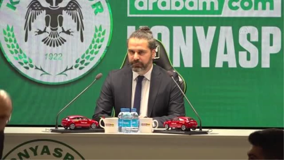 Konyaspor CEO\'su Mustafa Göksu\'dan "İlhan Palut" açıklaması