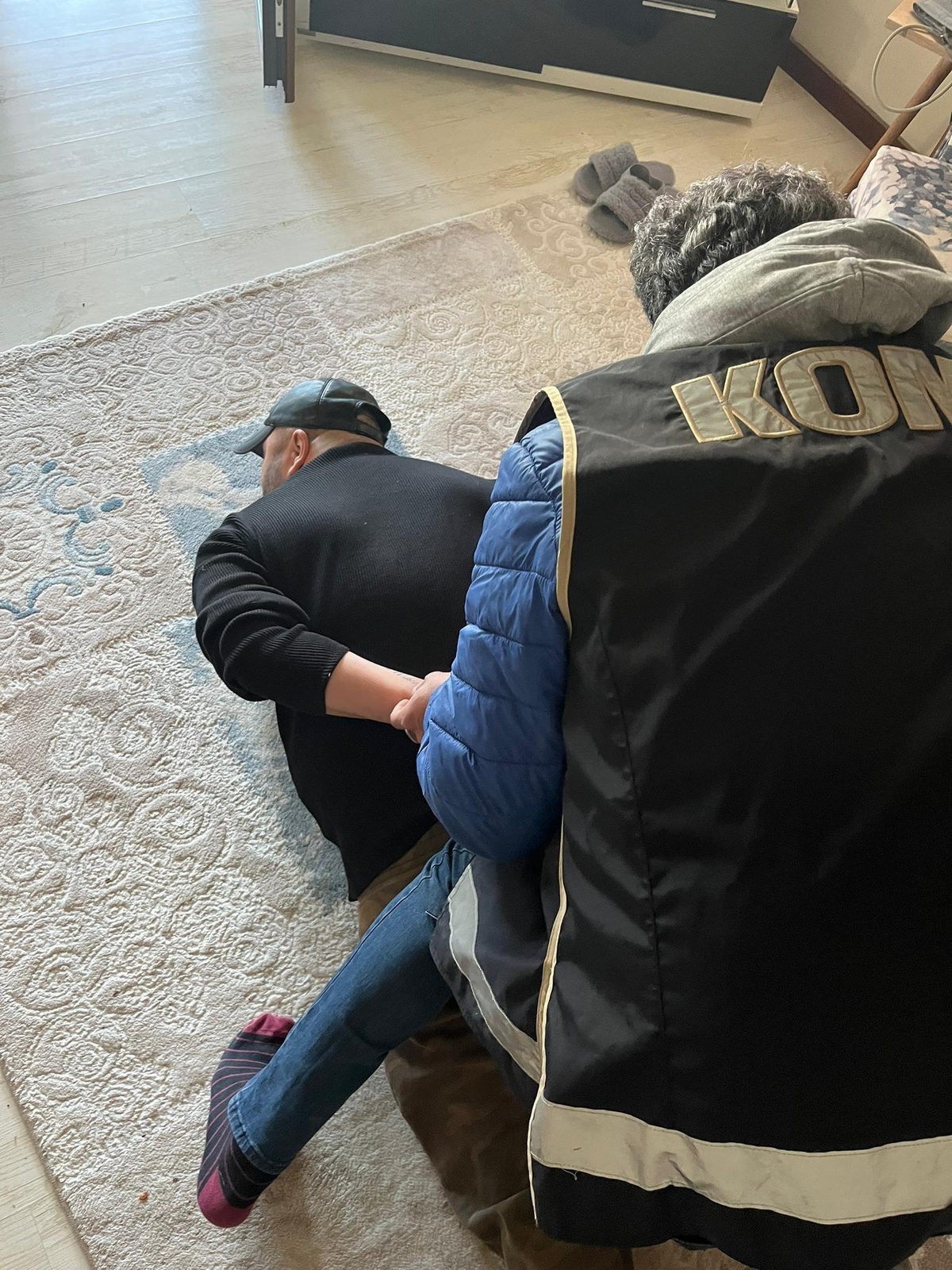 Muğla\'da silahla yaralama suçundan aranan firari zanlı yakalandı