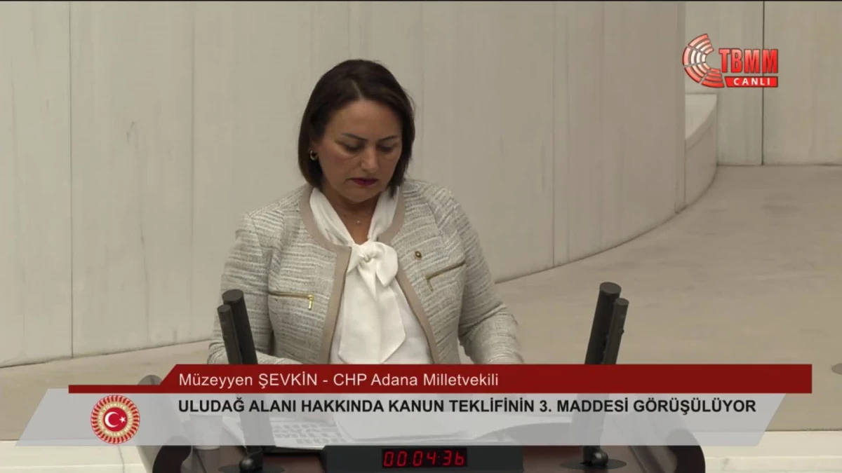 Müzeyyen Şevkin\'den AKP\'nin "Uludağ Alan Başkanlığı" Teklifine Tepki: "Derhal Bu Yasayı Geri Çekin"