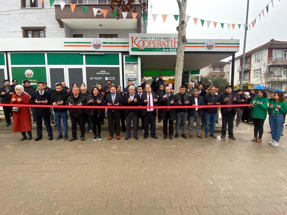 Osmaneli\'de Türkiye Tarım Kredi Kooperatif ikinci şubesini açtı