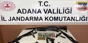 Adana'da ruhsatsız 5 tabanca ve 4 av tüfeği ele geçirildi