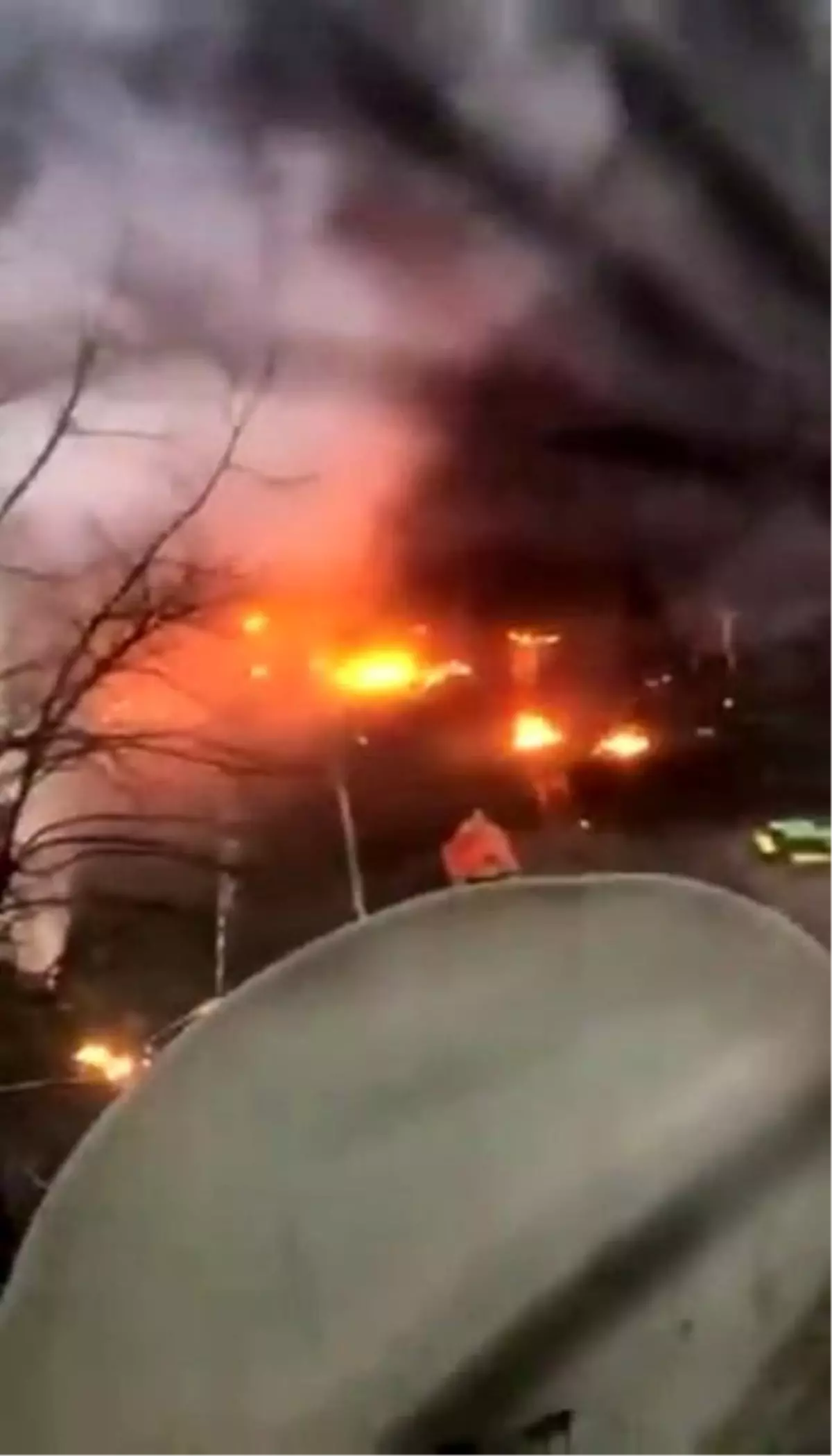 Ukrayna'da helikopter düştü: İçişleri Bakanı ve yardımcısı öldü