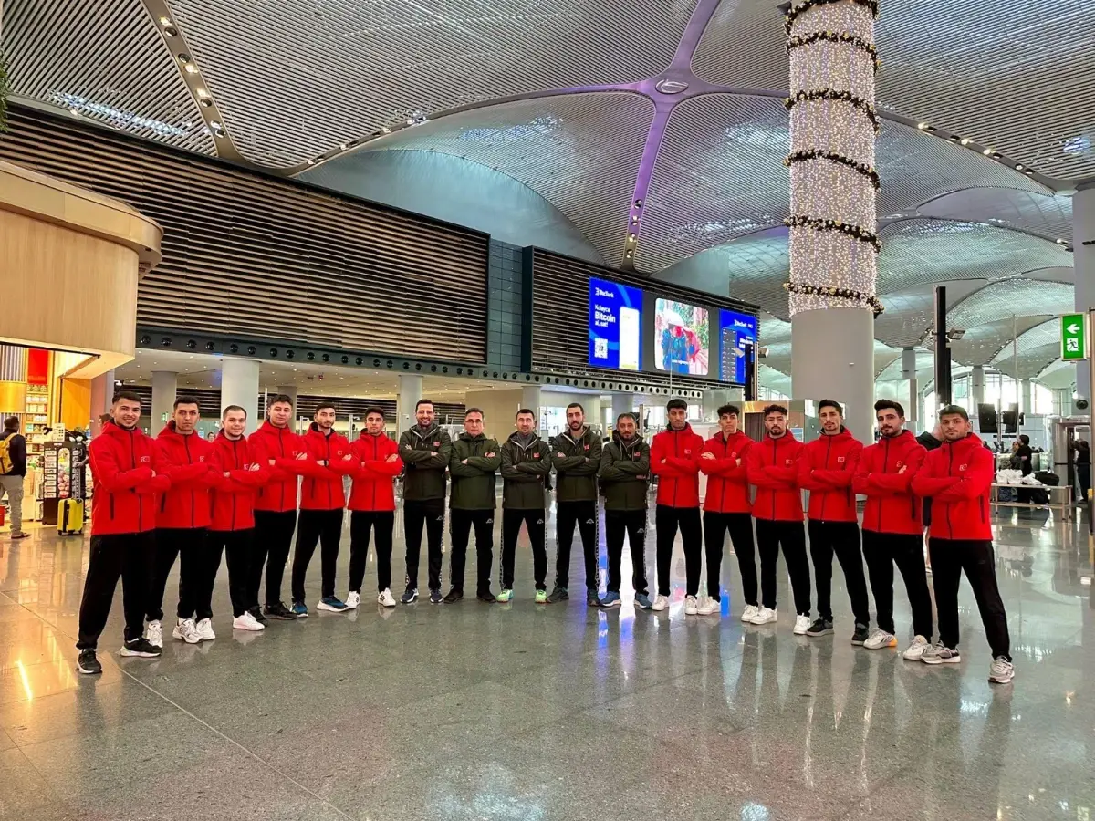 Ümit Milli Erkek Hokey Takımı, Çekya\'da Avrupa Şampiyonası\'na katılacak