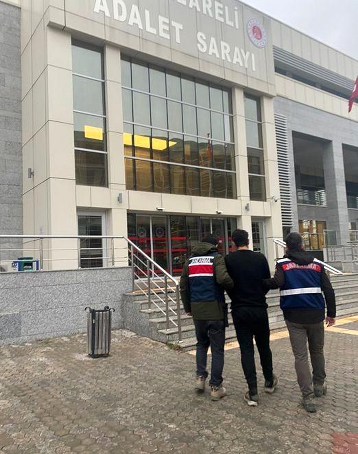 Yurt dışına kaçmak isteyen PKK/KCK üyesi yakalandı