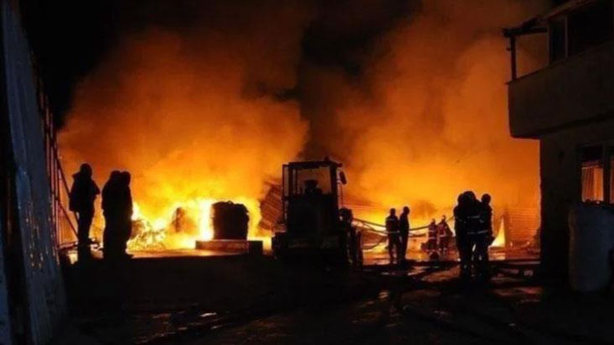 Askeri birlikte çıkan yangında 15 Ermeni asker hayatını kaybetti! Paşinyan faturayı komutana kesti