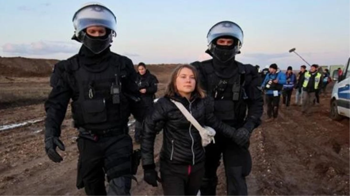 Alman polisi, Greta Thunberg\'in gözaltına alınmasının kurgu olduğu iddiasını yalanladı