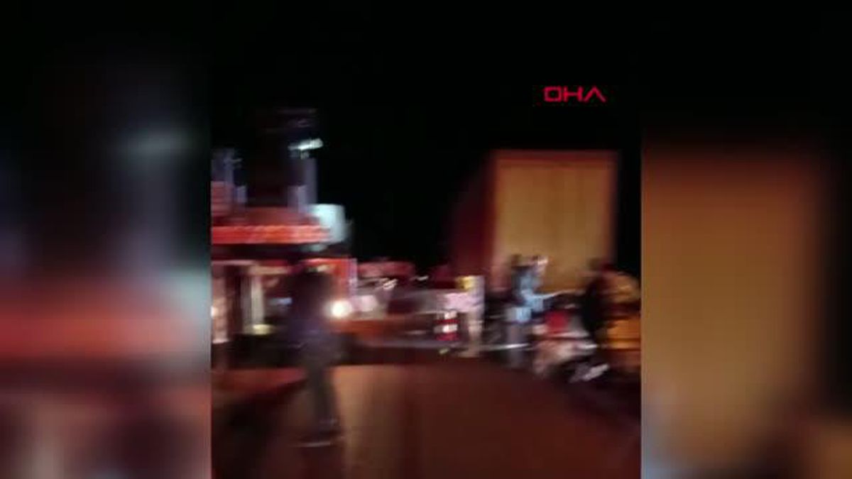 Otomobil, TIR'a arkadan çarptı: 1 ölü