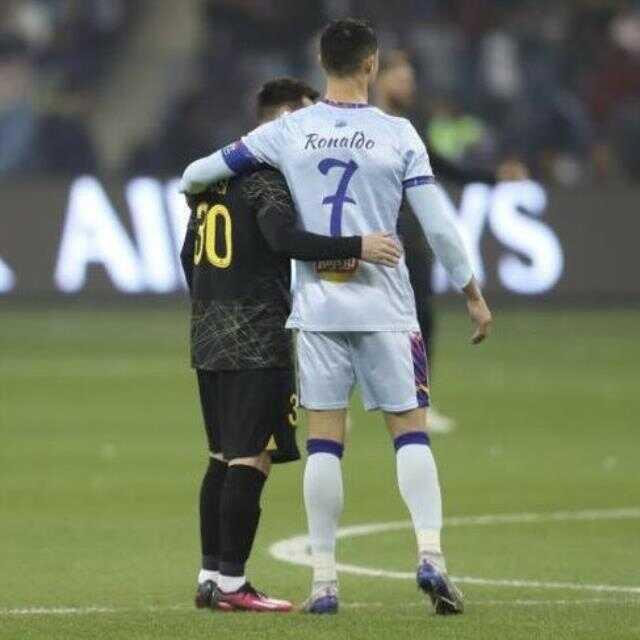 Dostluk maçında gol düellosu! Ronaldo ve Messi'den beklenen kare geldi Dostluk maçında gol düellosu! Ronaldo ve Messi'den beklenen kare geldi