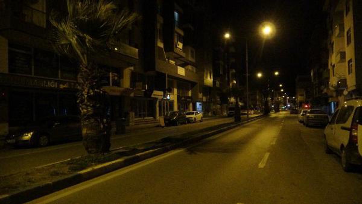 EGE DENİZİ'NDEKİ DEPREM 3 İLDE HİSSEDİLDİ