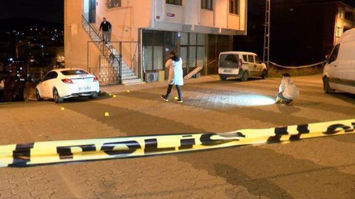 İstanbul'un göbeğinde bir araca pusu kurdular, sonra da kurşun yağdırdılar