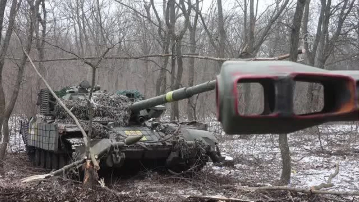 Ukrayna askerlerinin "en acımasız çatışmaların merkezi"ndeki hareketliliği